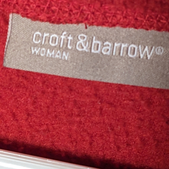 Croft & Barrow Women's 1X Red Fleece Full Zip Cardigan w/ Xmas Scenery - Picture 6 of 9